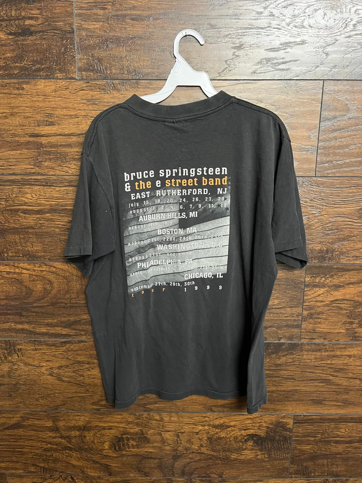 VTG T-shirt Bruce Springsteen and E Street Band 1999 Tour -L