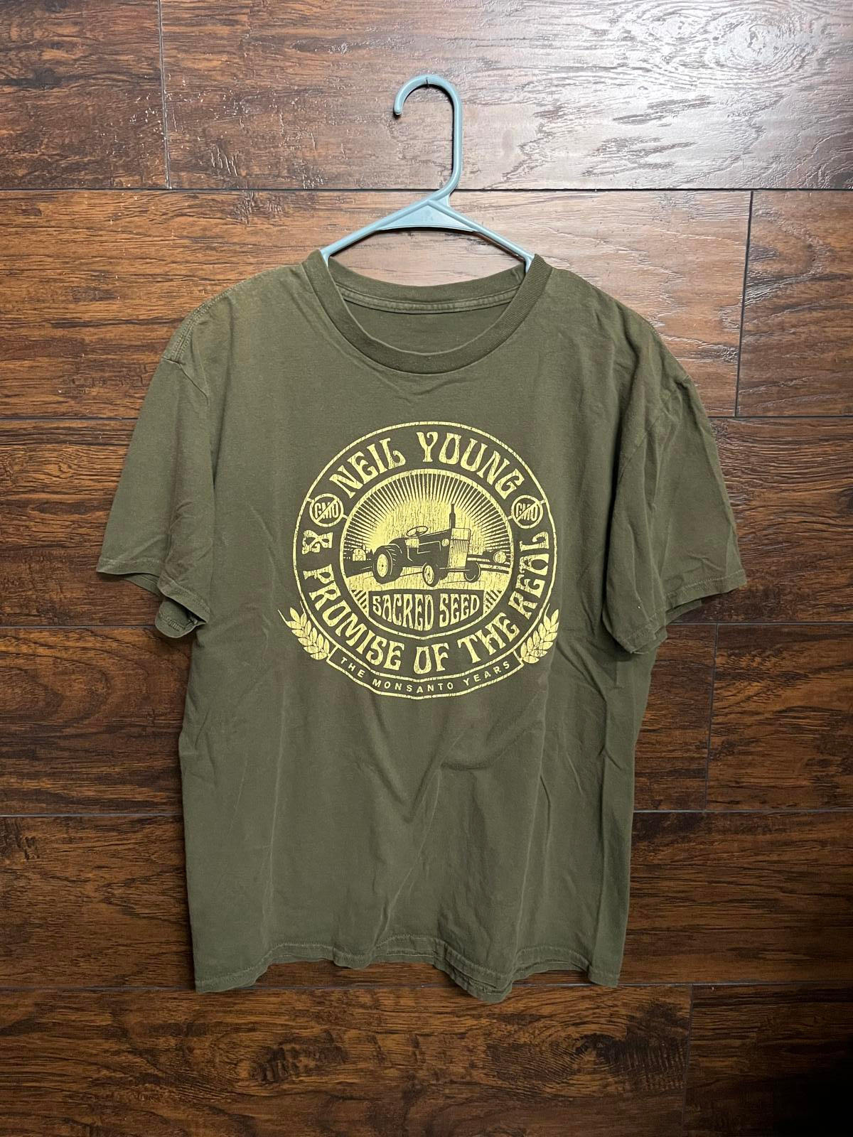 Neil Young 2015 Tour T-shirt - Promise of the Real GMO