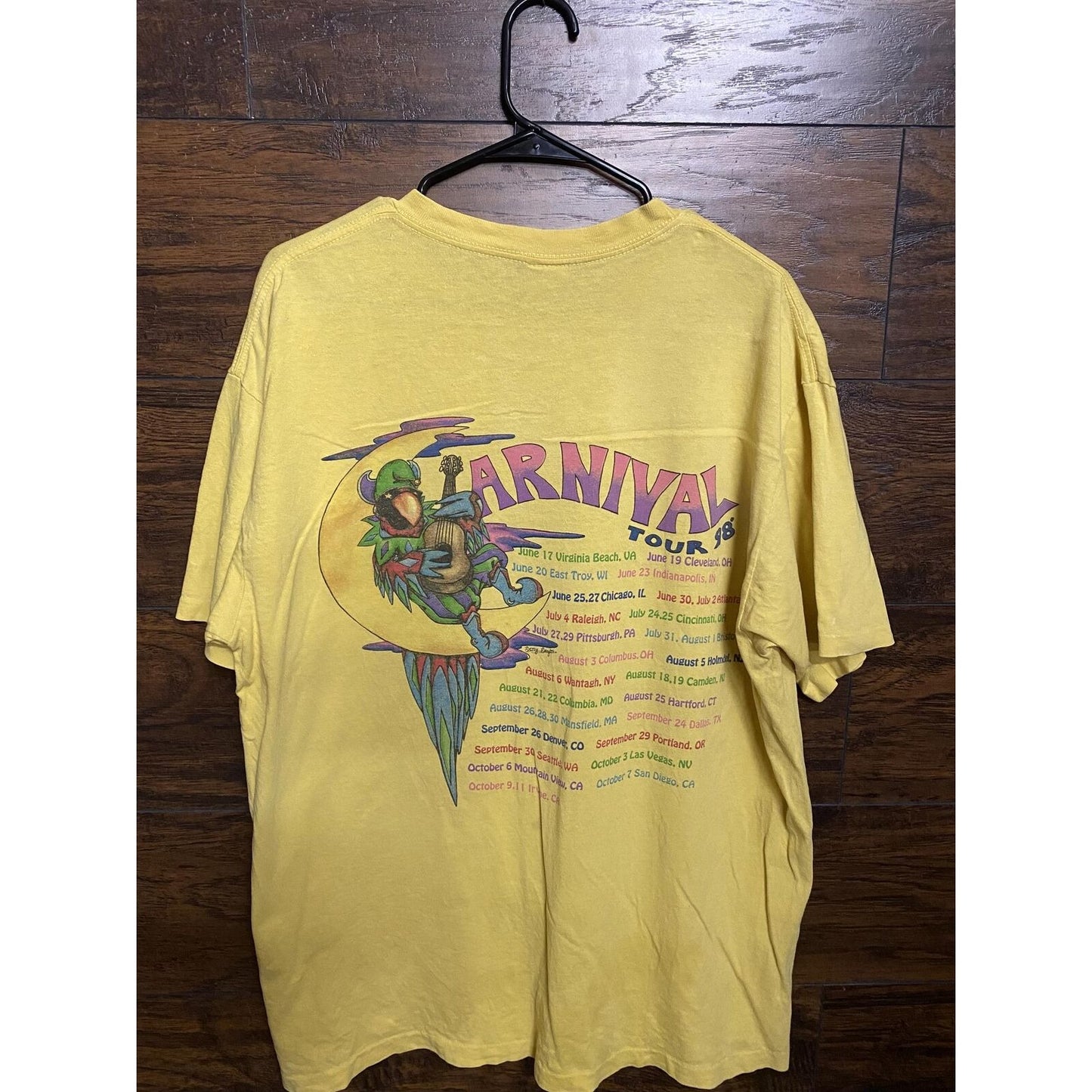 Vintage Jimmy Buffett T-shirt Carnival Tour 1998 Parrot - XL