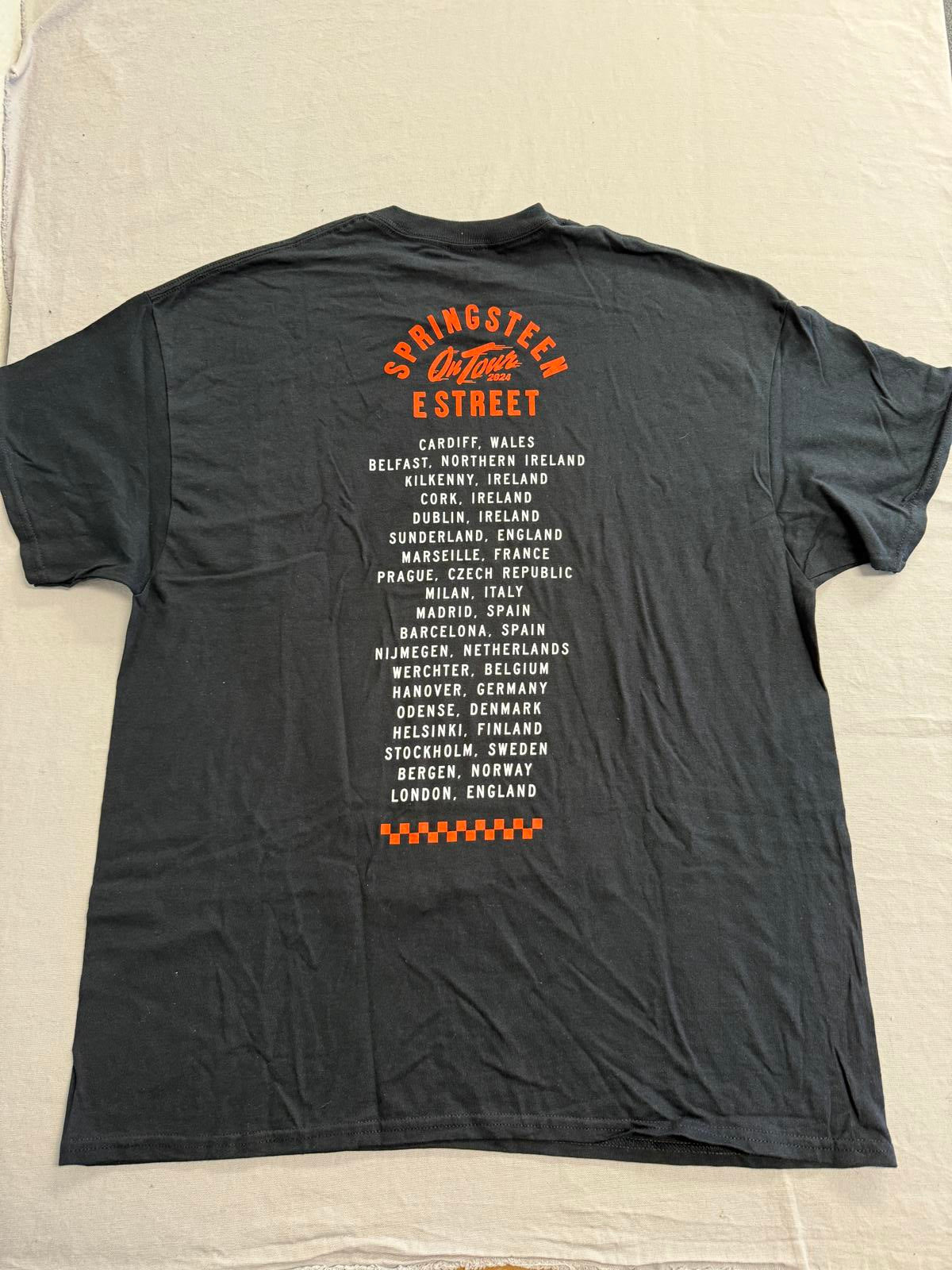 Bruce Springsteen and E Street Band T-shirt On Tour 2024 XL