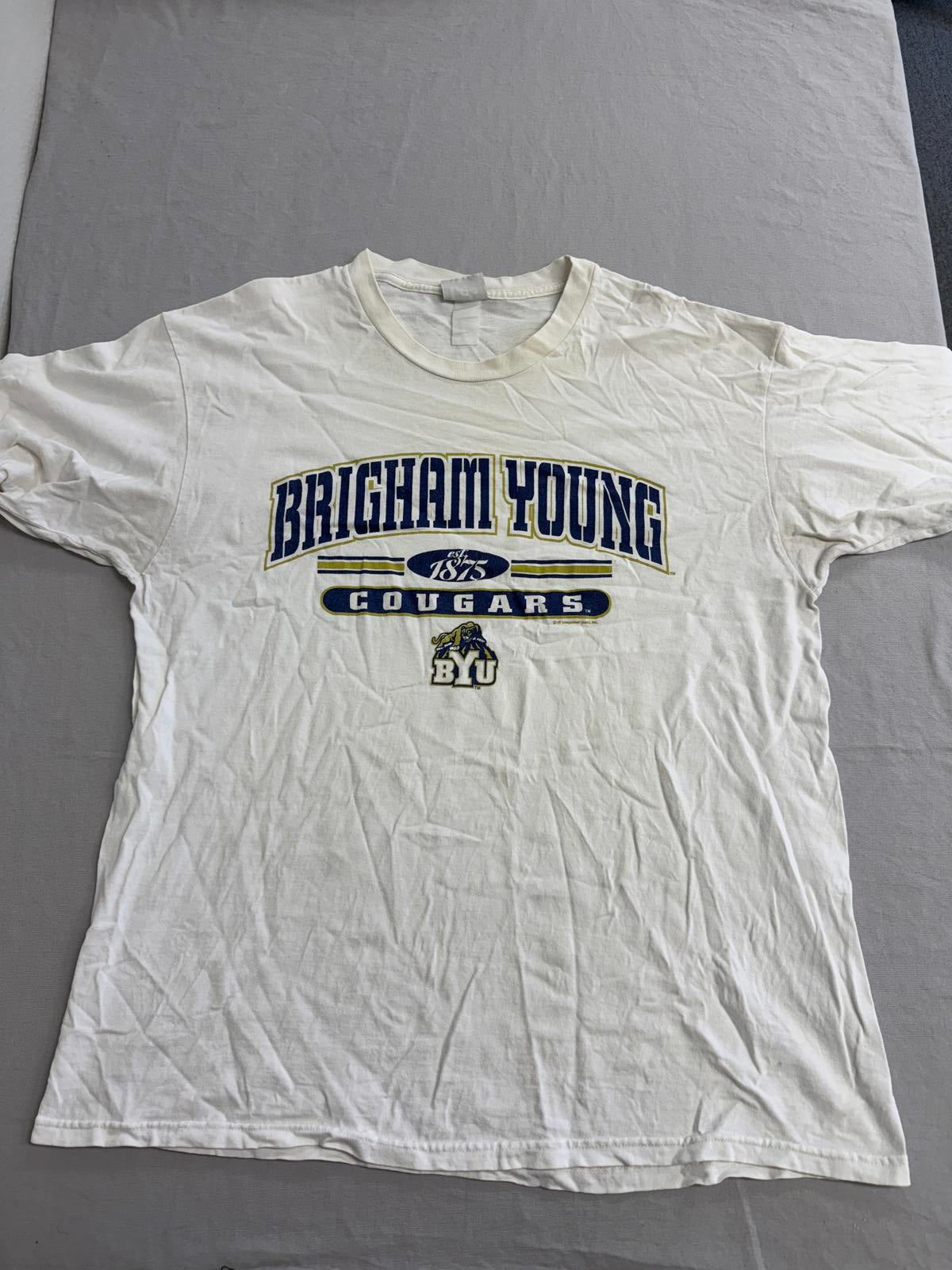 VTG BYU Cougars T-shirt - Brigham Young University L