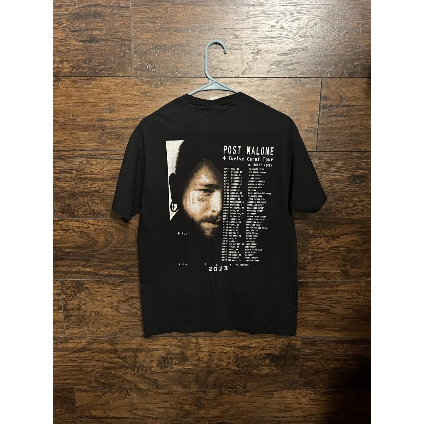 Post Malone Fangs Tour Shirt - Twelve Carat 2023 Tour Tee - M