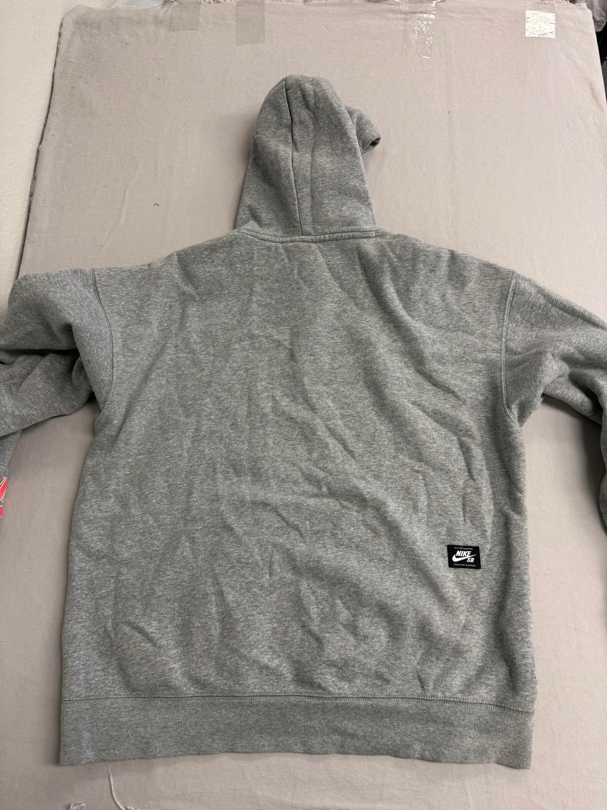 Nike SB Hoodie - Nike Skateboarding Hoodie Gray pullover M
