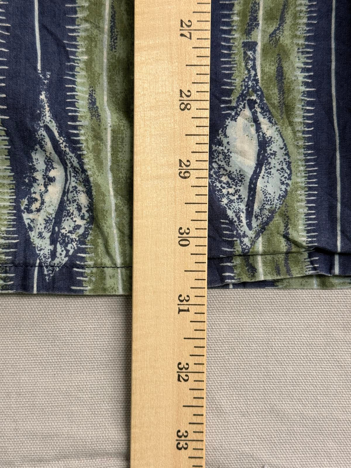 Vintage Woolrich Vertical Conch Shell - Made in Hawaii Shirt