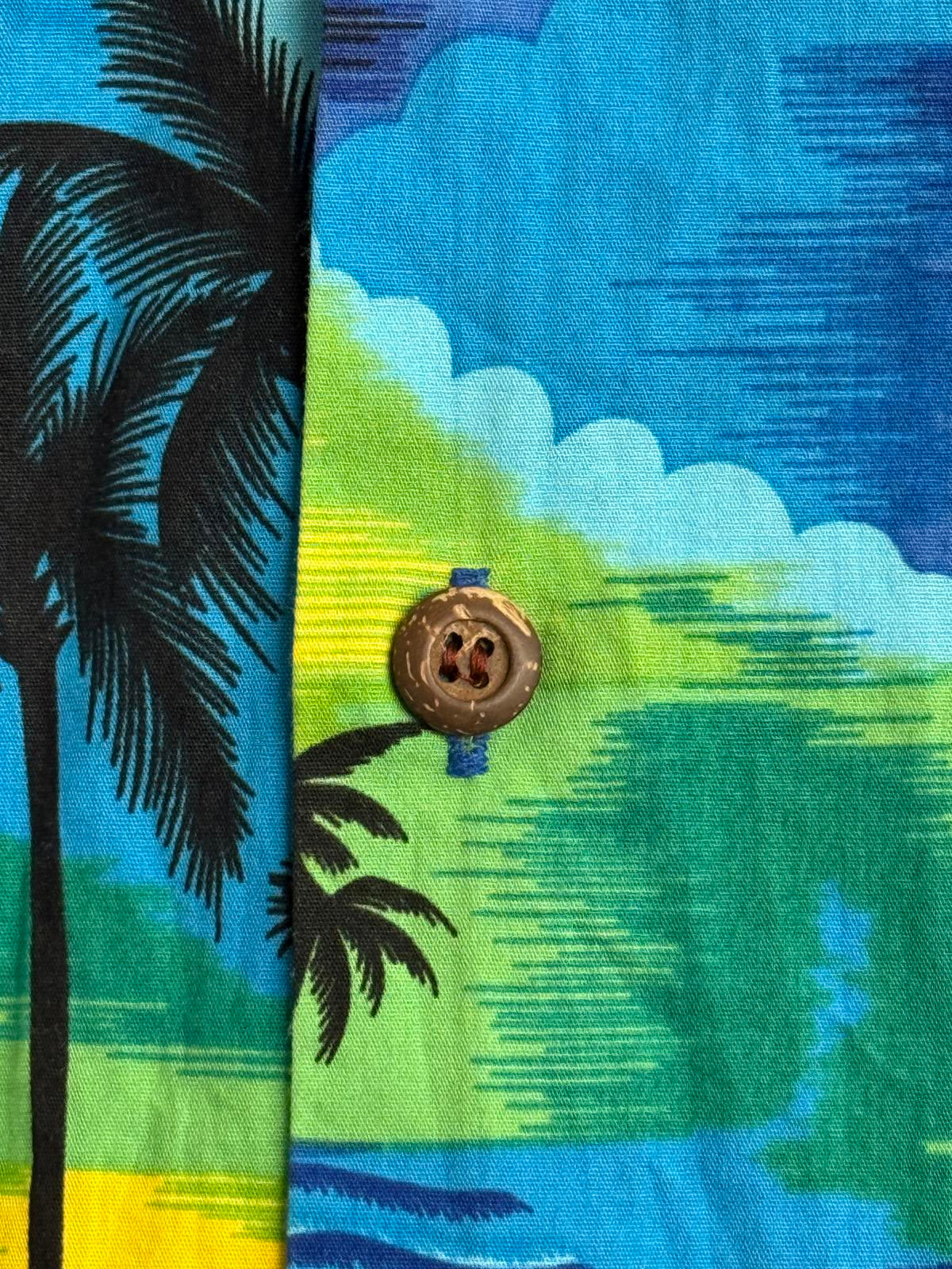 Aloha Republic Mens Hawaiin Sunset Shirt - Made in Hawaii -M