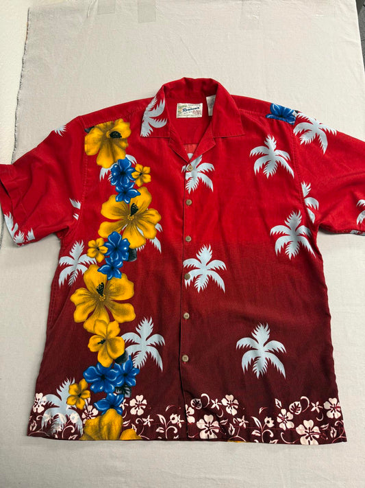 Mens Hawaiian Shirt Plumeria Floewrs Reservoir - L