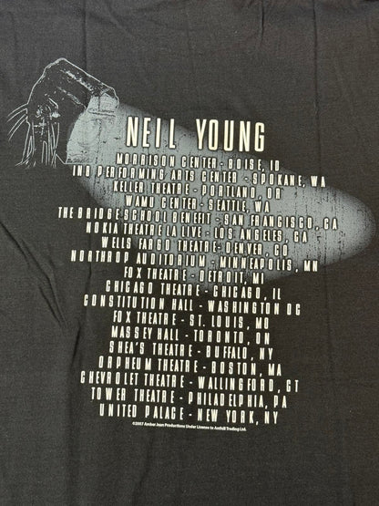 Neil Young T-shirt Theater Tour 2007 Organic Tee -M