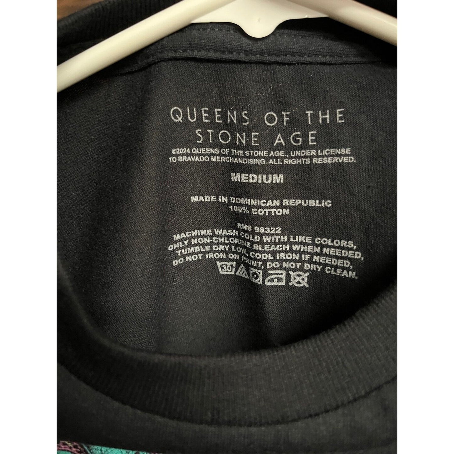 Queens of the Stone Age Men's T-shirt - Snake & Dagger Blacklight Licensed / New