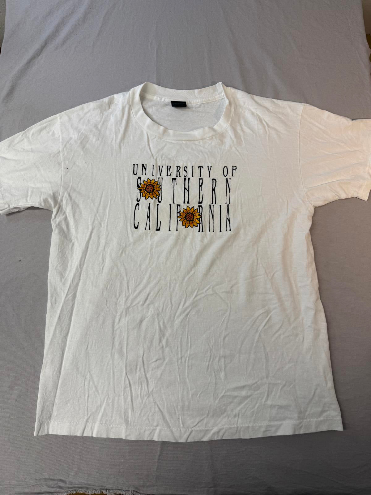 VTG USC T-shirt University of Southern California Sunflowers