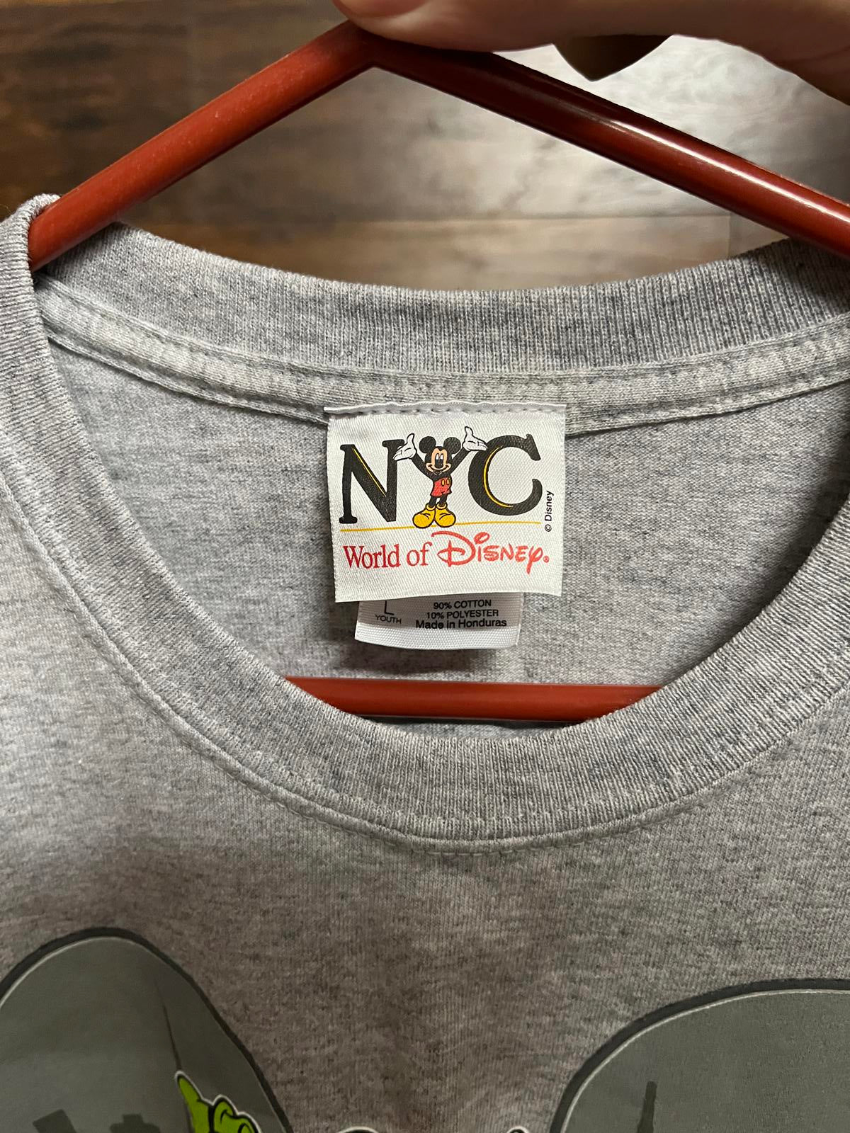 Mickey Mouse Ears NYC Skyline T-shirt - World of Disney - L